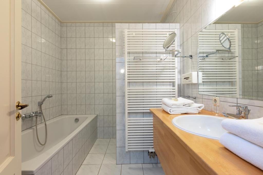 Hotel De Watermoelle Хааксберген Екстериор снимка